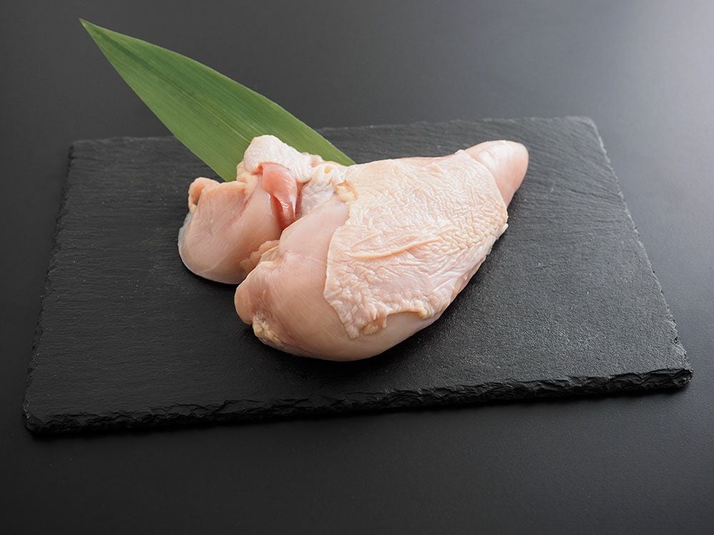兵庫県産若どり 胸肉/ムネ肉 500g 真空パック｜鳥マルシェ